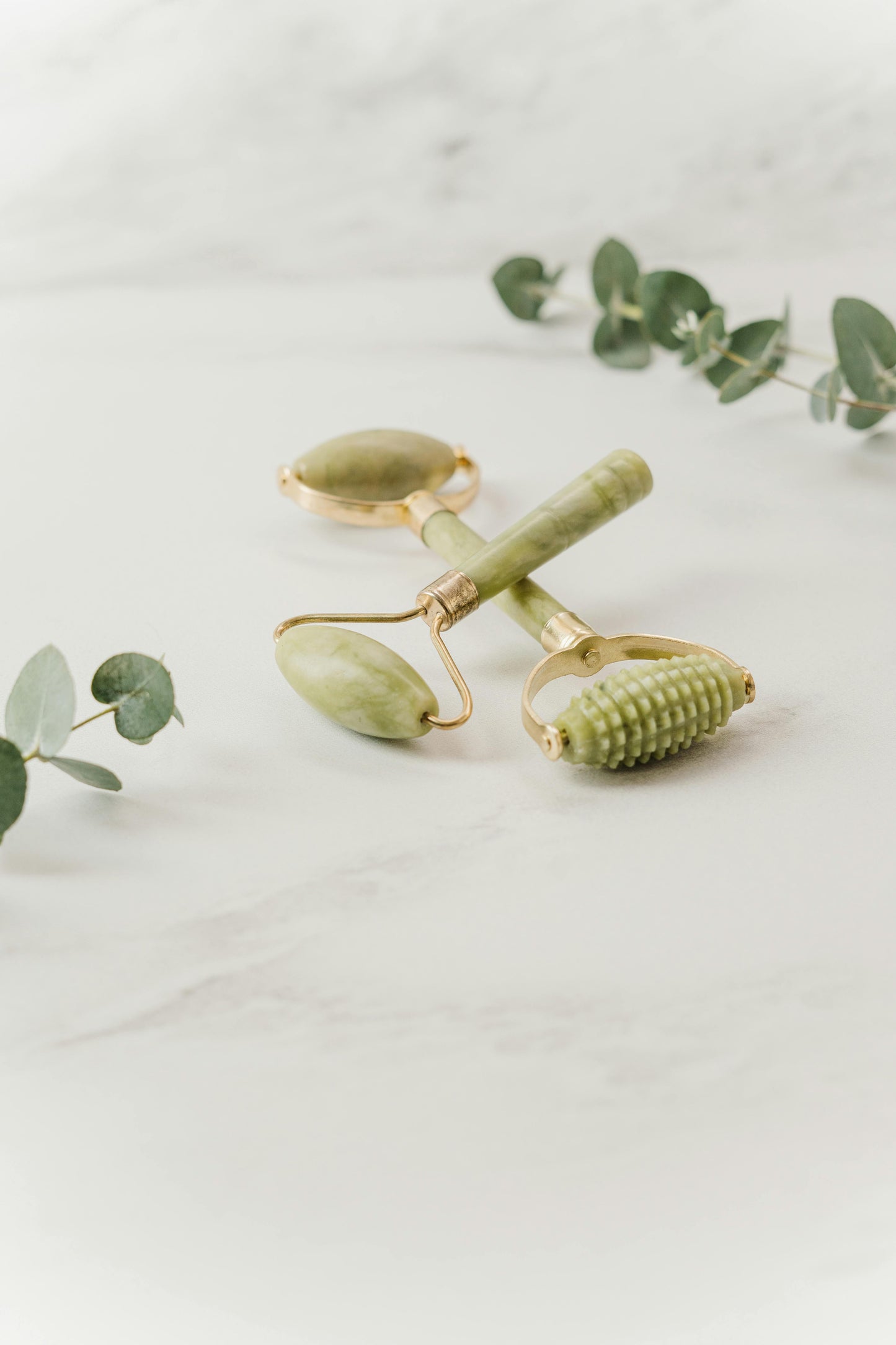 Jade Facial Massager Set – Anti-Aging & Glow Tool